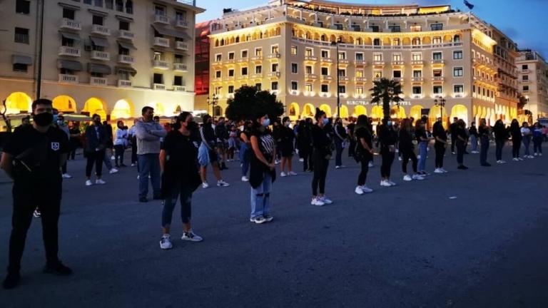 Θεσσαλονίκη: Διαμαρτυρία Κυπρίων φοιτητών για τα γεγονότα στα Βαρώσια