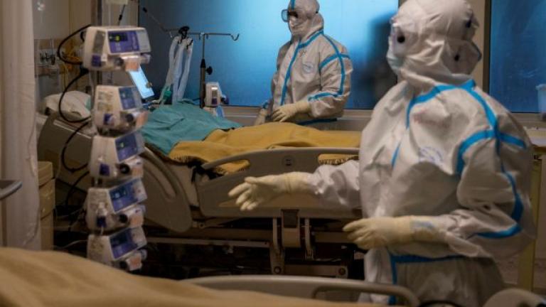 Κορονοϊός: Διασωληνωμένοι δύο άνδρες 50 χρόνων στο νοσοκομείο του Ρίου