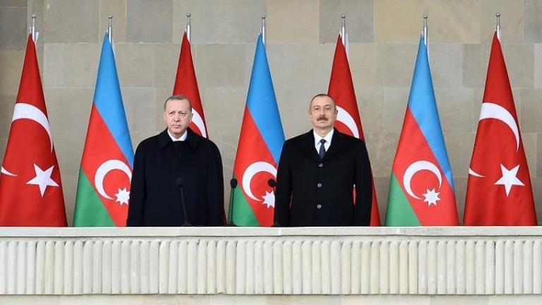 Παρέλαση στο Μπακού: Σε προτεκτοράτο της Τουρκίας μετέτρεψε ο Ερντογάν το Αζερμπαϊτζάν