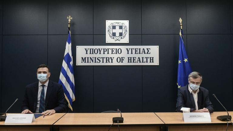 Κικίλιας - Τσιόδρας ενημερώνουν τα κόμματα για την εξέλιξη της πανδημίας και των εμβολιασμών