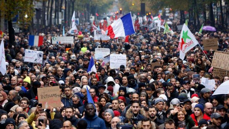 «Πολιτιστικός Πόλεμος» στην Γαλλία για την ισλαμοαριστερά