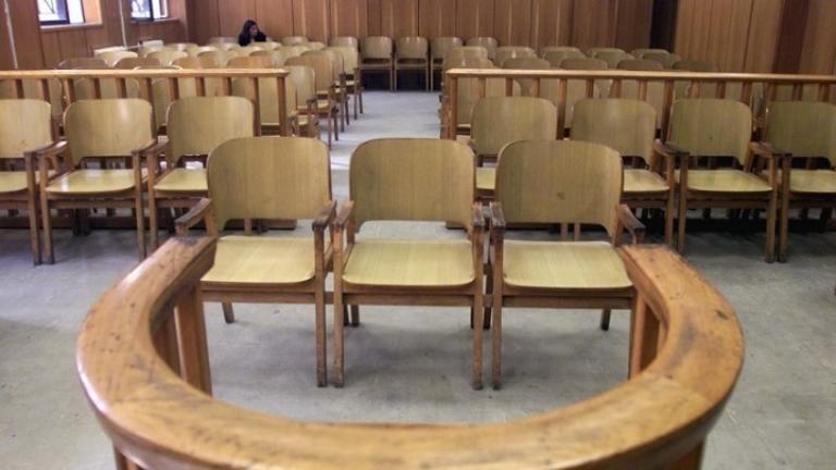 «Εμφύλιος» στο δικαστικό σώμα για τον Κουφοντίνα  