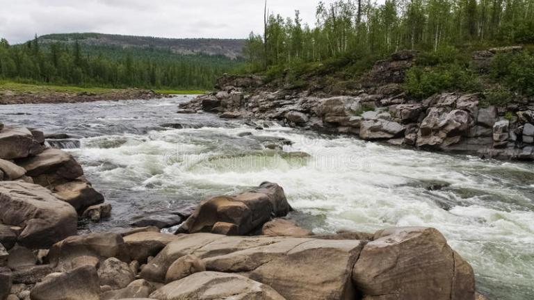 Σιβηρία: Φόβοι για ρύπανση ποταμού μετά από πυρκαγιά σε αγωγο