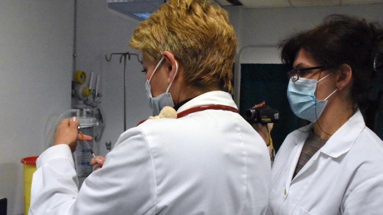 Υπουργείο Υγείας: Δραματική έκκληση για ιδιώτες γιατρούς να ενισχύσουν το ΕΣΥ - Αμοιβή 2.000€ και άλλα κίνητρα