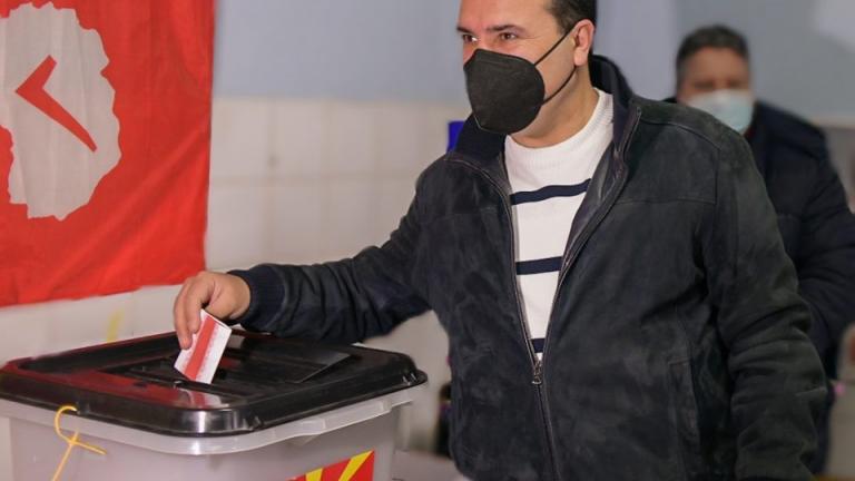 Β. Μακεδονία: Ο Ζ. Ζάεφ επανεξελέγη αρχηγός του Σοσιαλδημοκρατικού Κόμματος