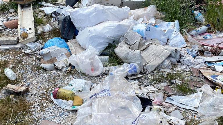 Θεσσαλονίκη: Τα πιο «περίεργα» σκουπίδια που πέταξαν οι Θεσσαλονικείς και εντοπίστηκαν σε εκστρατείες καθαρισμού	