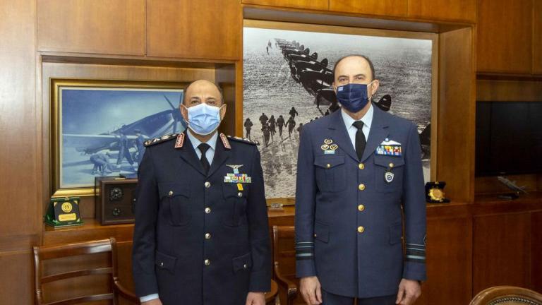 Την αναβάθμιση της συνεργασίας των Πολεμικών ΑεροποριώνΕλλάδας και Αιγύπτου συζήτησαν οι αρχηγοί ΓΕΑ των δύο χωρών