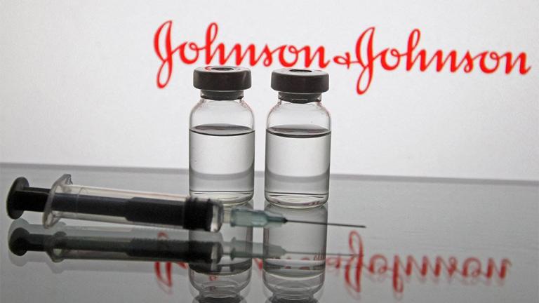 FDA: «Αυξημένος κίνδυνος» εμφάνισης συνδρόμου Guillain-Barré με τη χορήγηση του εμβολίου της J&J