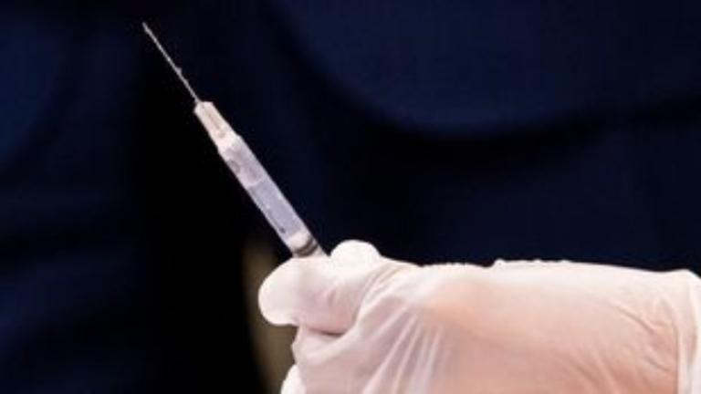 Εμβολιασμοί έξω από τους Ιερούς Ναούς στη ΠΕ Λάρισας