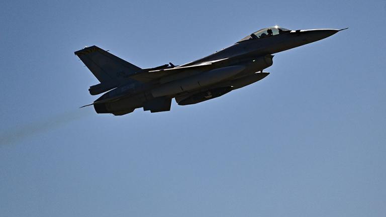 Πτώση F-16 στην Ανδραβίδα – Σώος ο πιλότος 