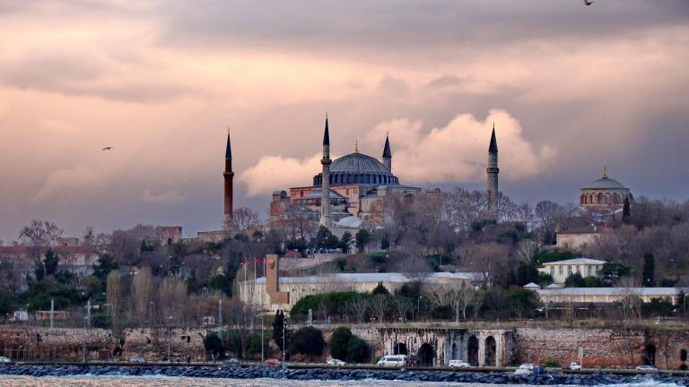 Δένδιας: H Τουρκία πρέπει επιτέλους να σεβασθεί πλήρως τα δικαιώματα της ελληνικής μειονότητας σε Ίμβρο, Τένεδο και Κωνσταντινούπολη
