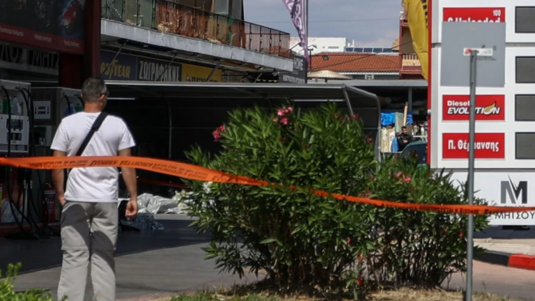 Δολοφονία στον Γέρακα: Βίντεο ντοκουμέντο από τη στιγμή της εκτέλεσης στο βενζινάδικο 