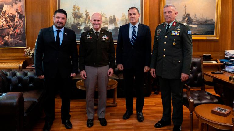 Συνάντηση Παναγιωτόπουλου με τον Ανώτατο Διοικητή Συμμαχικών Δυνάμεων στην Ευρώπη