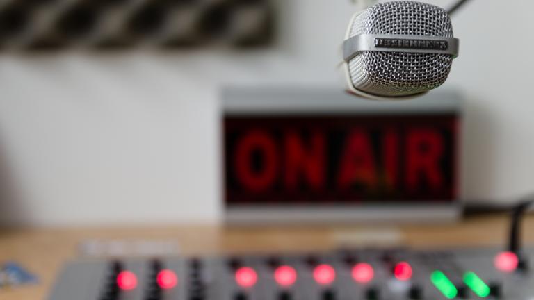 Νεός ραδιοφωνικός σταθμός - Pride radio 98,6!