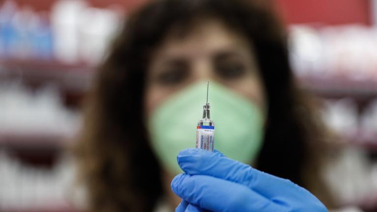 Ανοίγει η πλατφόρμα των ραντεβού για τον εμβολιασμό παιδιών 6 μηνών έως 4 ετών με εμβόλια της Pfizer