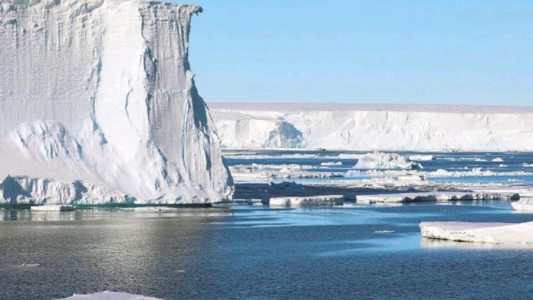 Κλιματική αλλαγή: Οι παγετώνες λιώνουν με πρωτοφανή ταχύτητα - Πολλαπλή απειλή για τον πλανήτη