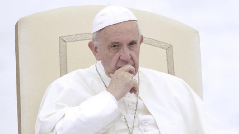Σύγκρουση στα Τέμπη: Ο πάπας Φραγκίσκος προσεύχεται για όλους όσους έπληξε η σιδηροδρομική τραγωδία