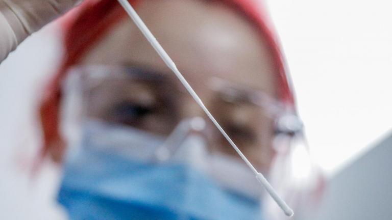 Κορονοϊός: 43 θάνατοι και 64 διασωληνωμένοι - Ένας θάνατος από γρίπη