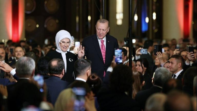 Μεγάλες ανατροπές από τον Ερντογάν στα πρόσωπα της νέας τουρκικής κυβέρνησης - Ποια ηχηρά ονόματα μένουν εκτός  (ΒΙΝΤΕΟ)