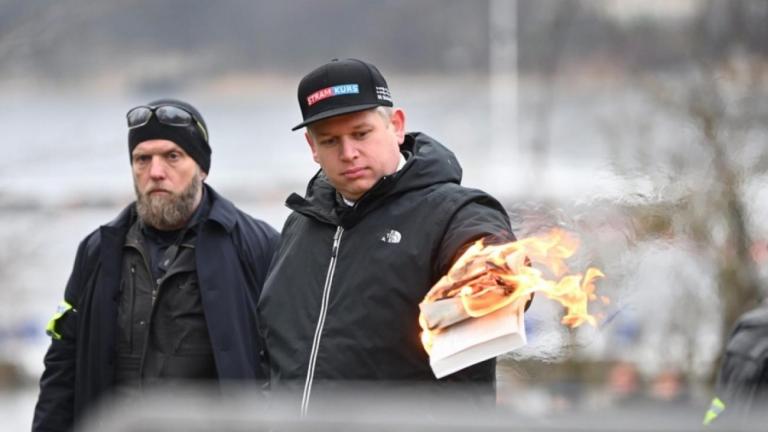 Η Δανία ενισχύει τους ελέγχους στα σύνορα μετά τις διαδηλώσεις που περιλάμβαναν κάψιμο του Κορανίου