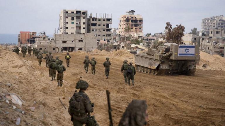 Ισραηλινά άρματα μάχης απέκλεισαν την πρόσβαση σε δύο νοσοκομεία στη Χαν Γιούνις