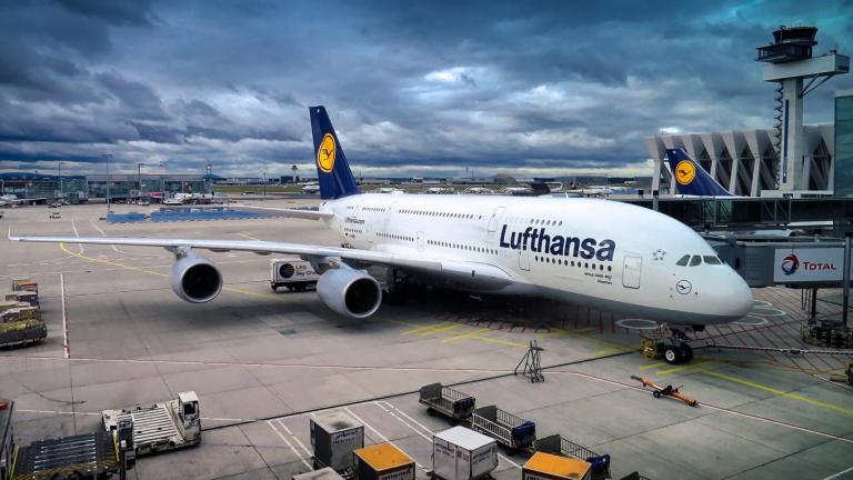 Γερμανία: Σε εξέλιξη η απεργία του προσωπικού εδάφους της Lufthansa - Ακυρώνονται τουλάχιστον 800 πτήσεις