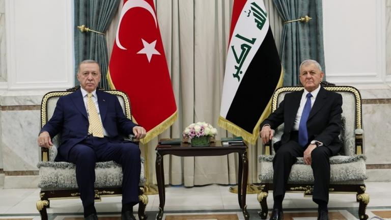 Ο πρόεδρος της Τουρκίας Ρετζέπ Ταγίπ Ερντογάν συναντήθηκε με τον ομόλογό του του Ιράκ, Αμπντούλ Λατίφ Ρασίντ