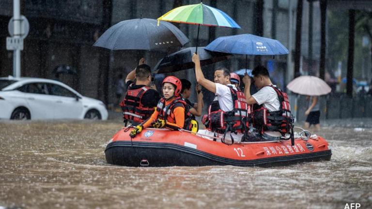 Κίνα: Οι αρχές εκκενώνουν ολόκληρη πόλη καθώς βροχοπτώσεις ρεκόρ και ισχυροί άνεμοι πλήττουν τη νότια Κίνα