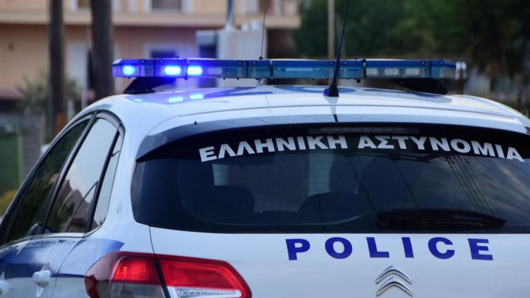 Συνελήφθη 20χρονος οδηγός αυτοκινήτου μετά από επεισοδιακή καταδίωξη τα ξημερώματα στο κέντρο της Αθήνας
