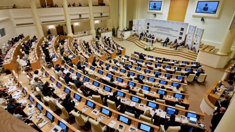 Γεωργία: Το κοινοβούλιο ενέκρινε στην τελική ψηφοφορία επί του συνόλου το νομοσχέδιο περί ξένων πρακτόρων