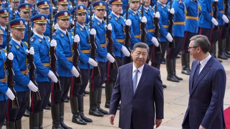 Η Κίνα «βάζει πόδι» στα Βαλκάνια! Αναβάθμιση των σχέσεών τους συμφώνησαν ο Σι Τζινπίνγκ με τον πρόεδρο της Σερβίας 
