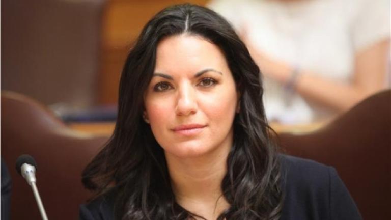 Όλγα Κεφαλογιάννη: Η κυβέρνηση προσπαθεί να χτίσει ένα "fake story"