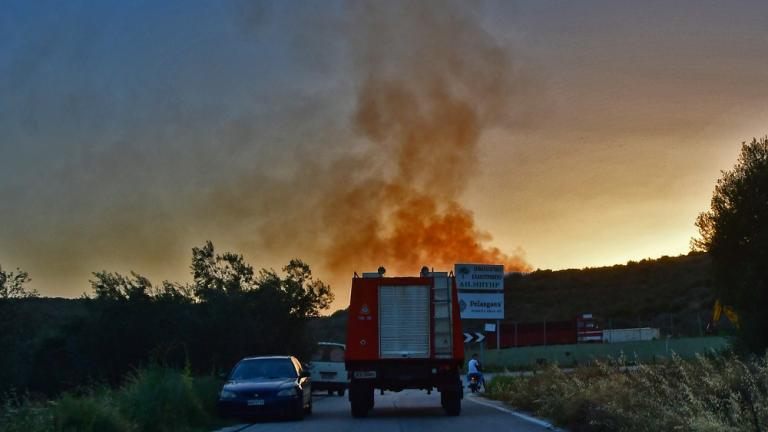 Σε ύφεση η πυρκαγιά στην Ανατ. Μάνη-Έως και 56 δασικές πυρκαγιές μέσα σε ένα 24ωρο