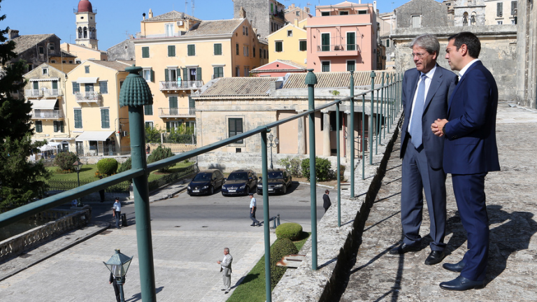 Τζεντιλόνι: Με τη διάσκεψη κορυφής της Κέρκυρας ενισχύσαμε τη στενή σχέση Ιταλίας-Ελλάδας