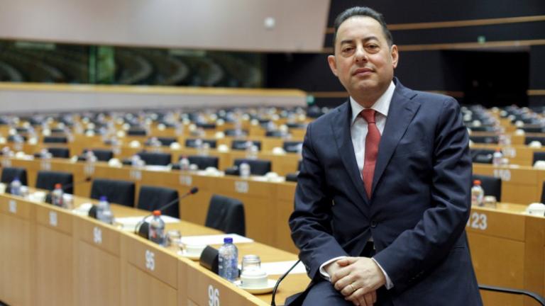 Εξειδίκευση των μέτρων για το ελληνικό χρέος εντός των προσεχών μηνών ζητούν οι Ευρωπαίοι Σοσιαλιστές