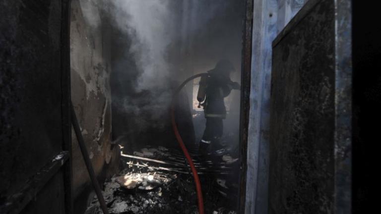 Πατέρας και κόρη τελικά τα θύματα της φωτιάς σε διαμέρισμα στην Πετρούπολη
