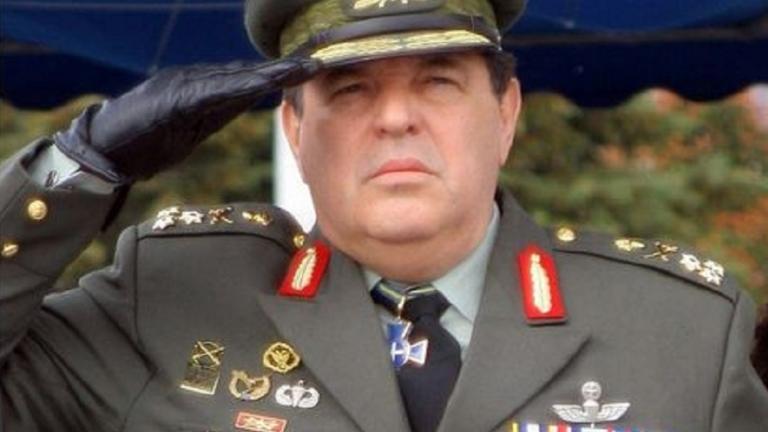 Ο Στρατηγός Φράγκος καλεί τους ομογενείς των  ΗΠΑ “να διασώσουν τη δημόσια περιουσία”
