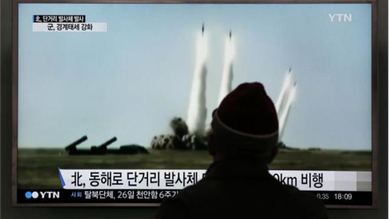 Επιμένει η Β. Κορέα - Νέα εκτόξευση πυραύλου 