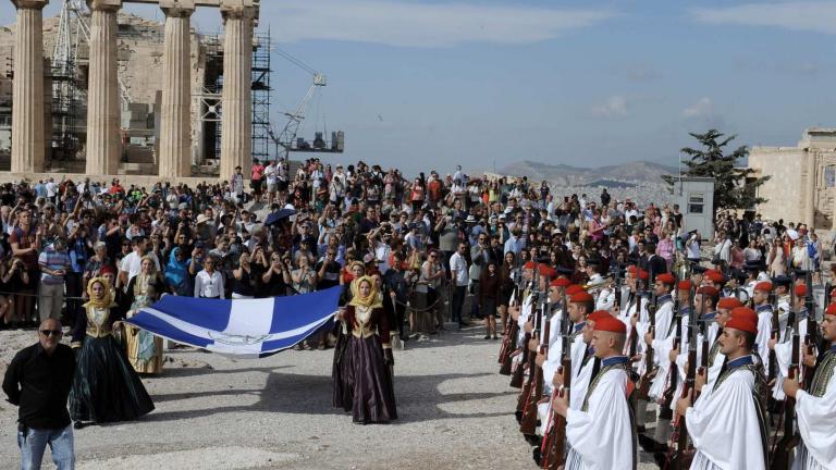 Η Αθήνα γιόρτασε την 72η επέτειο απελευθέρωσης από τα ναζιστικά στρατεύματα
