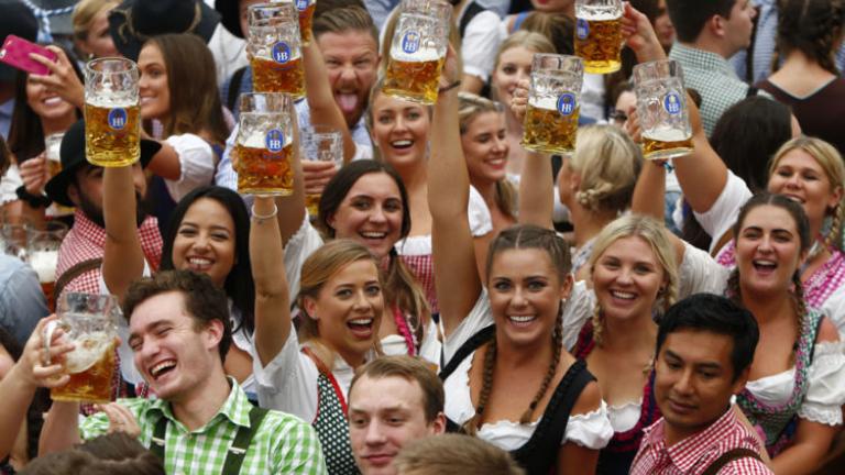 Γερμανία: Ξεκίνησε το Oktoberfest-Αυξημένα μέτρα ασφαλείας