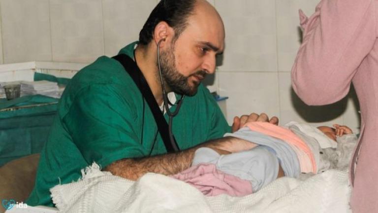 Συγκινητικό αντίο στον παιδίατρο από το Χαλέπι