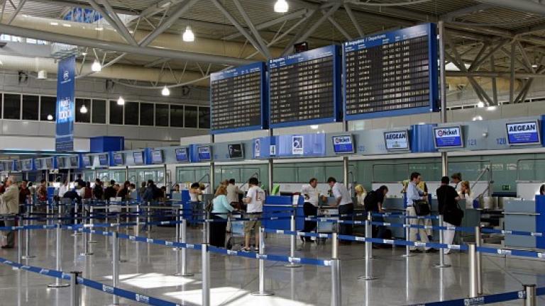 Πολύ αυξημένη η κίνηση στα ελληνικά αεροδρόμια 