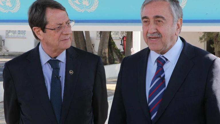 Κυπριακό: Ξεκινούν ξανά οι απευθείας διαπραγματεύσεις Αναστασιάδη-Ακιντζί
