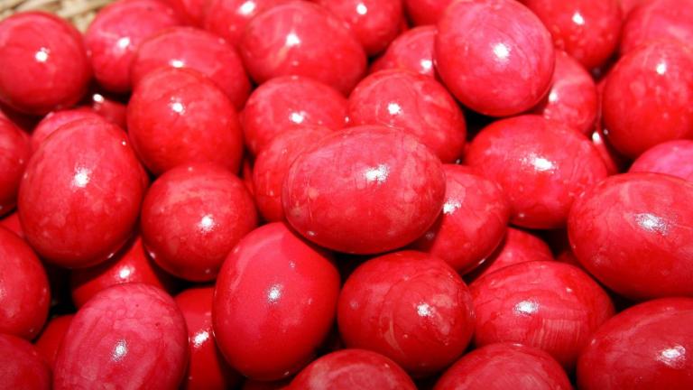 Αποσύρθηκε επικίνδυνη βαφή αυγών – Δεσμεύτηκαν 6000 αυγά και 1,75 τόνοι φέτας