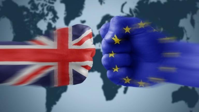 Βερολίνο, Παρίσι και Βρυξέλλες ζητούν άμεσα Brexit 