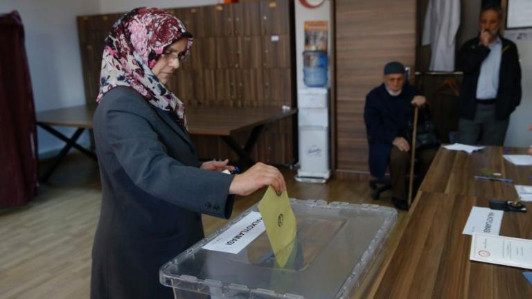 Τουρκία: Η αντιπολίτευση καταγγέλλει νοθεία στο δημοψήφισμα