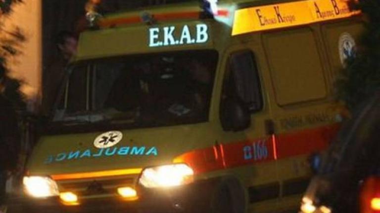 Συναγερμός σήμανε λίγο πριν τις 10 το βράδυ της Δευτέρας σε ΕΚΑΒ και Πυροσβεστική για ένα ανήλικο αγόρι, που έπεσε σε βραχώδη περιοχή στα Λιμανάκια στον Μακρύ Γιαλό