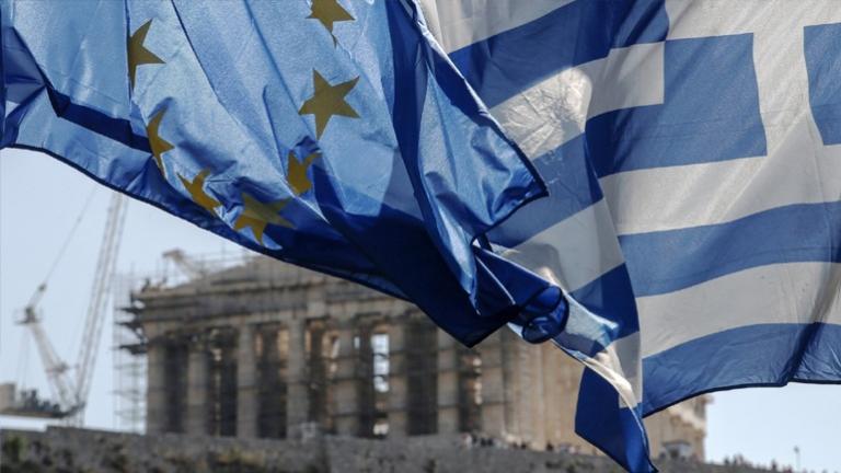 ΝΥΤ: Η Ελλάδα γυρνά στην παραοικονομία