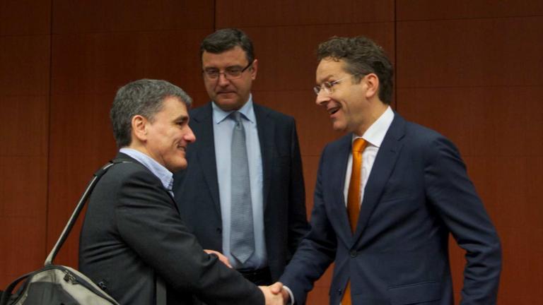 Eurogroup: Συμφωνία επί της αρχής και δόση τις επόμενες εβδομάδες «βλέπουν» οι Βρυξέλλες
