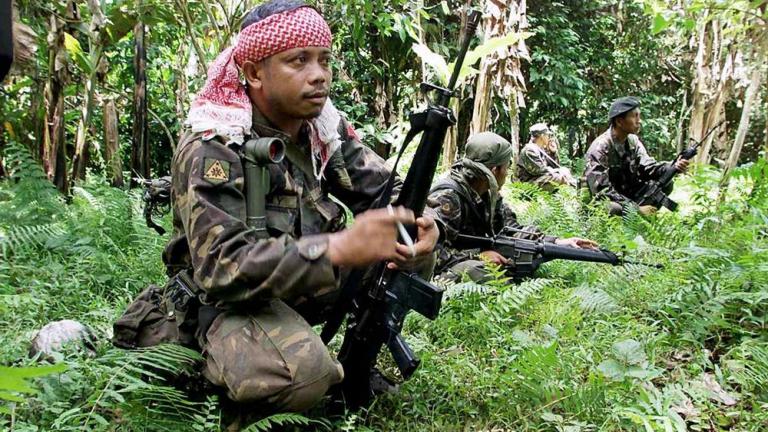 Φιλιππίνες: Πολύνεκρες μάχες στρατού-ισλαμιστών
